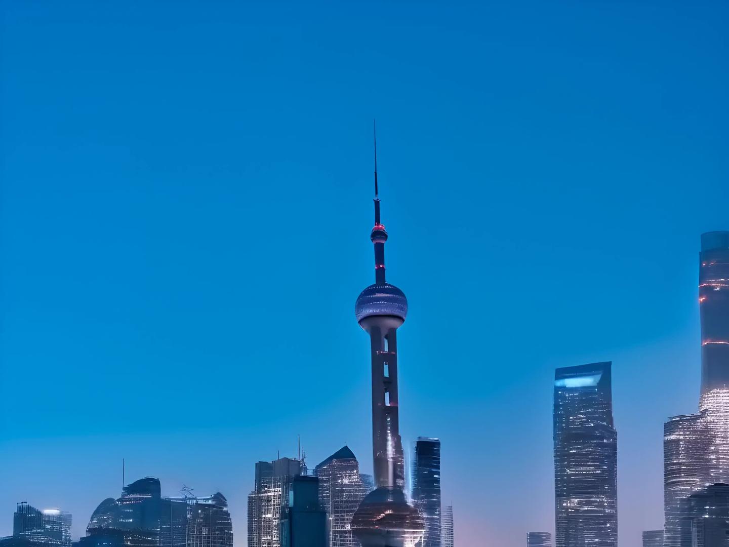 夜景上海外滩城市视频的预览图