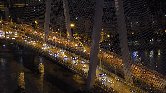 航拍城市夜景道路交通街景汽车车流4k素材视频的预览图