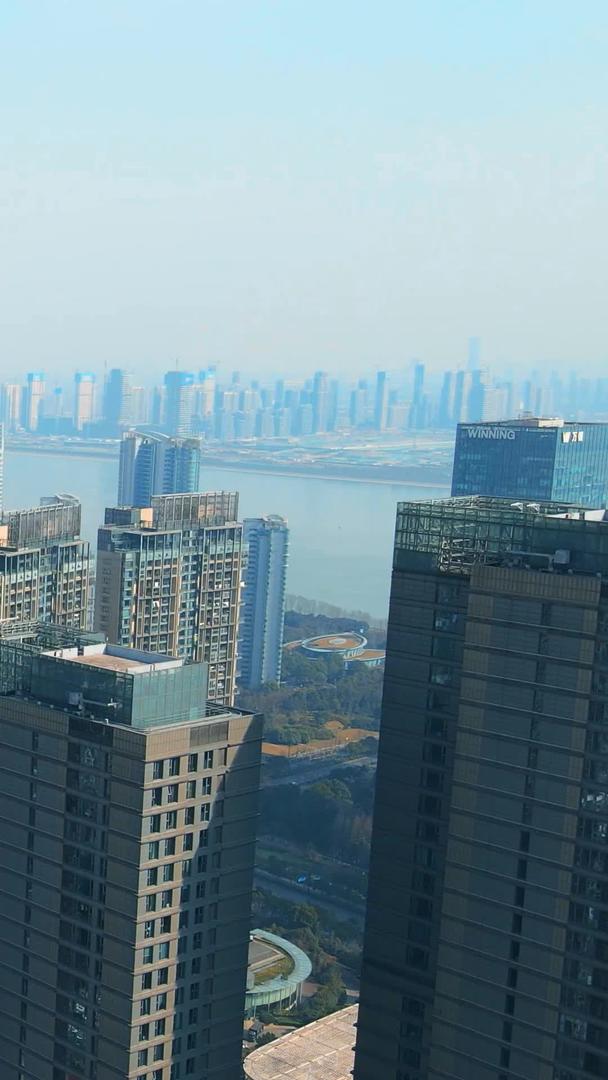 杭州国际金融中心航拍建筑视频的预览图