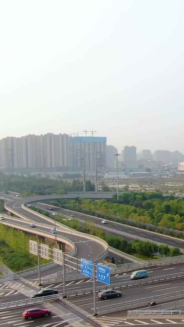 山西太原城市高架立交桥航拍视频视频的预览图