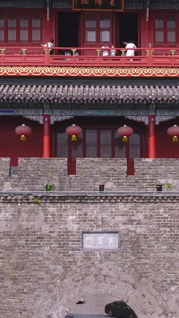 材料延时摄影荆州古城宾阳楼视频的预览图