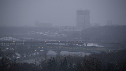 冬季莫斯科城市风光视频的预览图