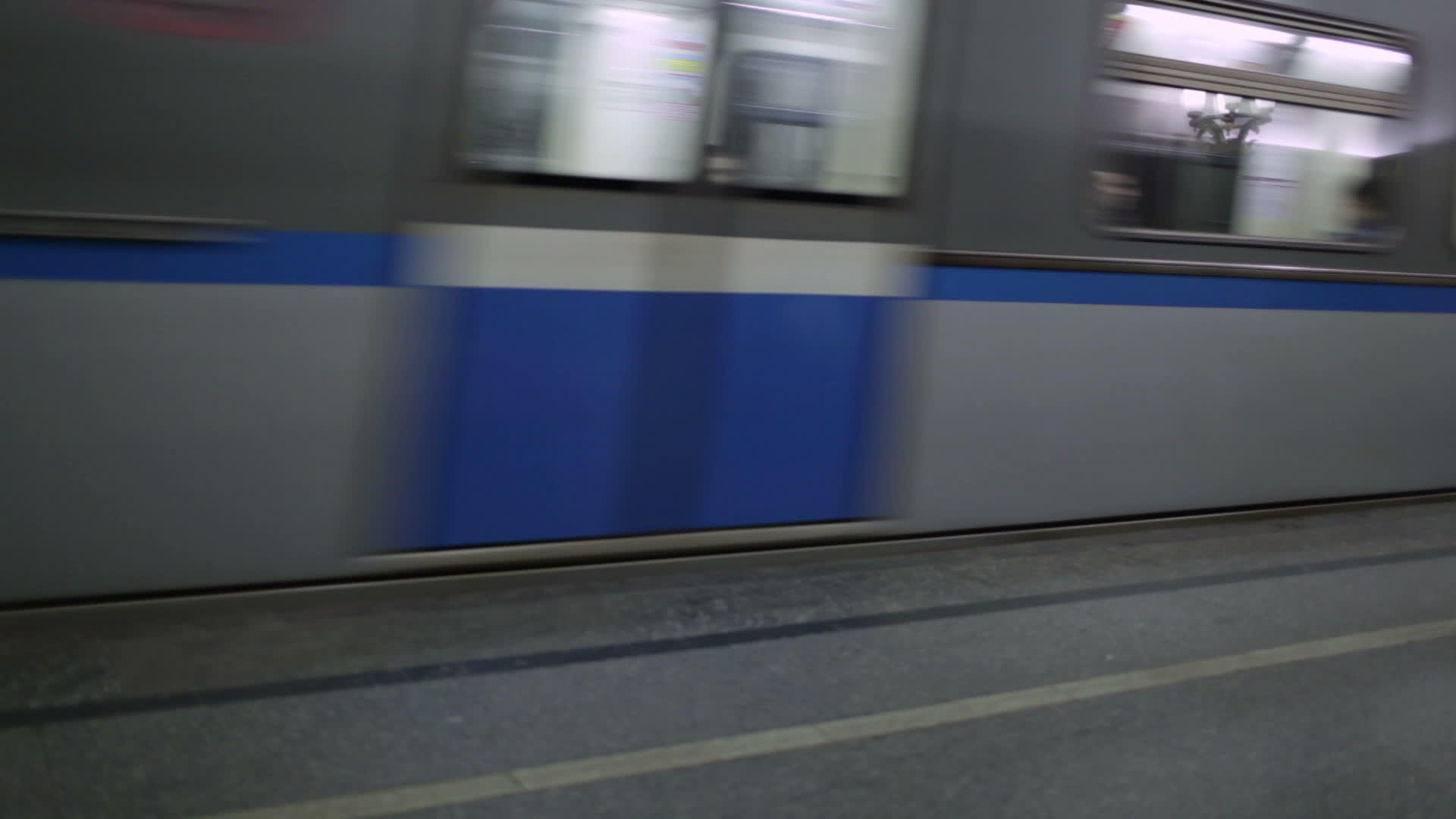 莫斯科地铁视频的预览图