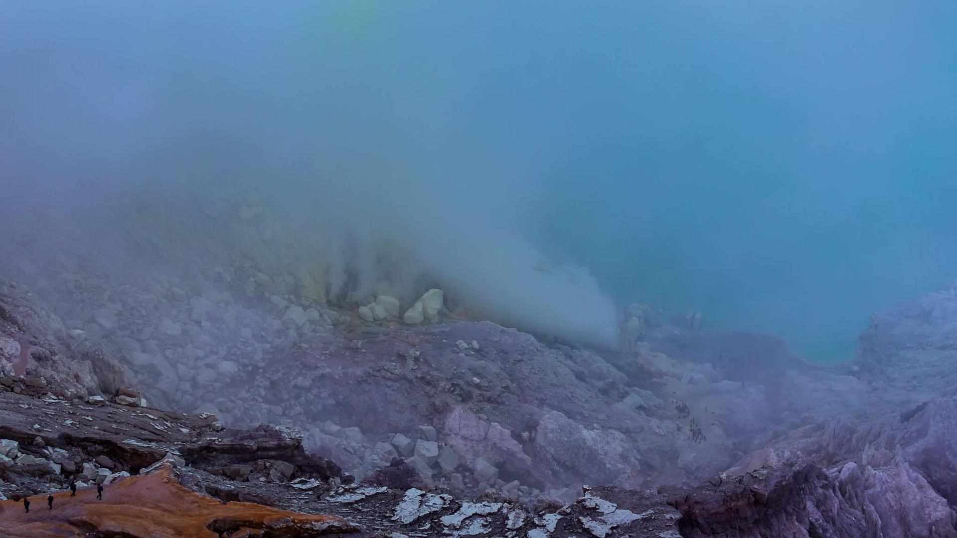 Kawahijen火山口火山坑标志性自然地标4k时间视频的预览图