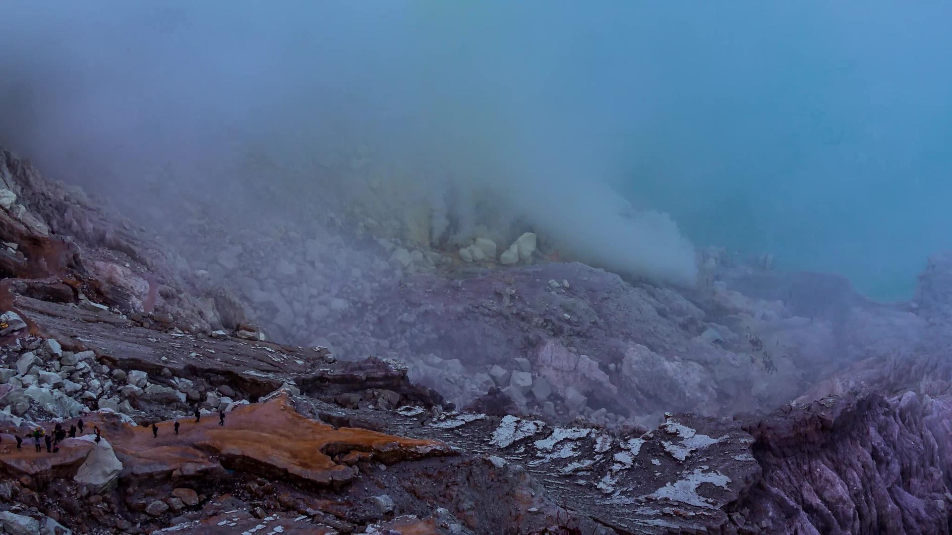 Kawahijen火山口洞穴地标自然标志旅游地点视频的预览图