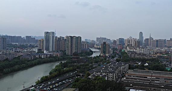 南京城市黄昏日落建筑群虎踞路航拍4K视频的预览图