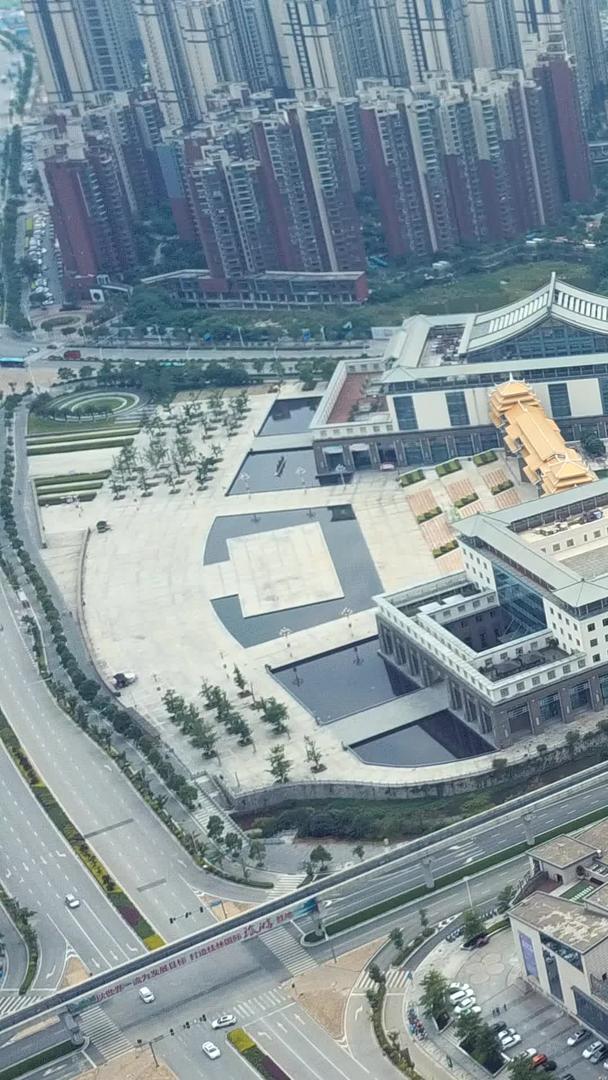 桂林临桂新区高清航拍金贸中心双塔高楼视频的预览图