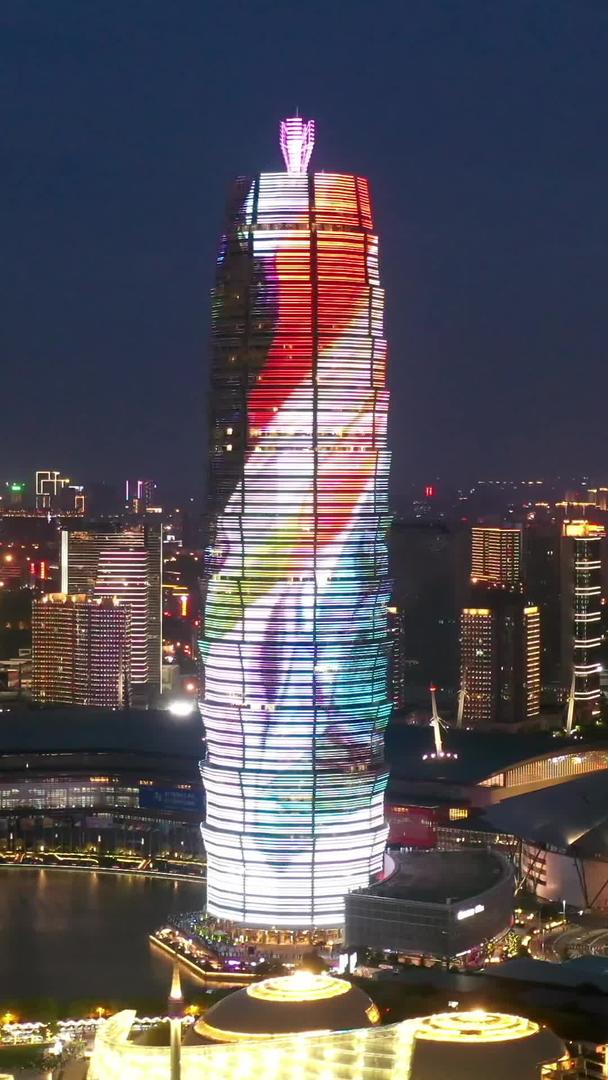 郑州城市风光大玉米夜景航拍视频视频的预览图