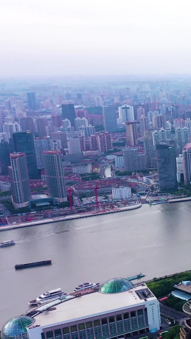 上海外滩航拍视频的预览图