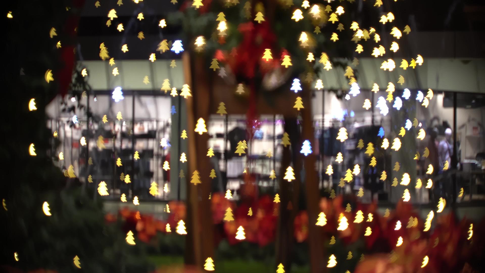 没有人在圣诞节和冬有人去购物因为科罗纳在城市爆发了视频的预览图