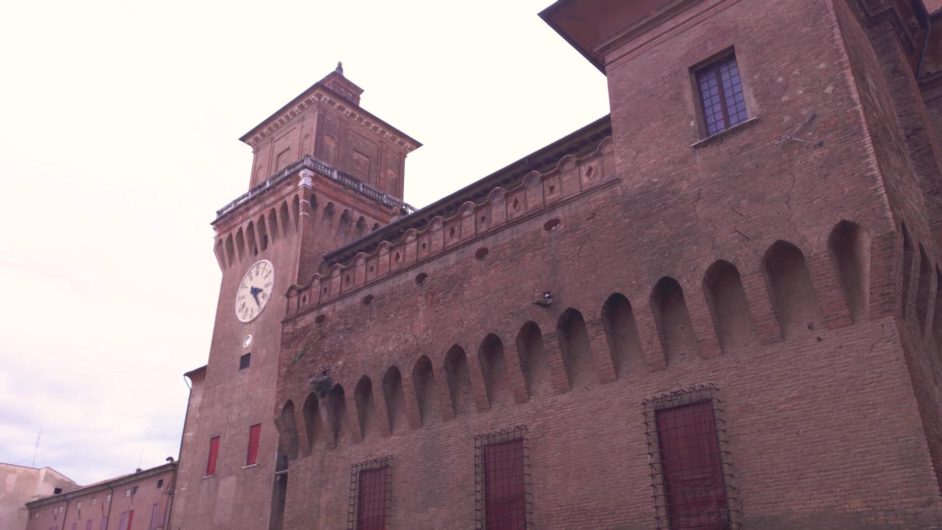 Ferrara城堡罗盘细节8视频的预览图