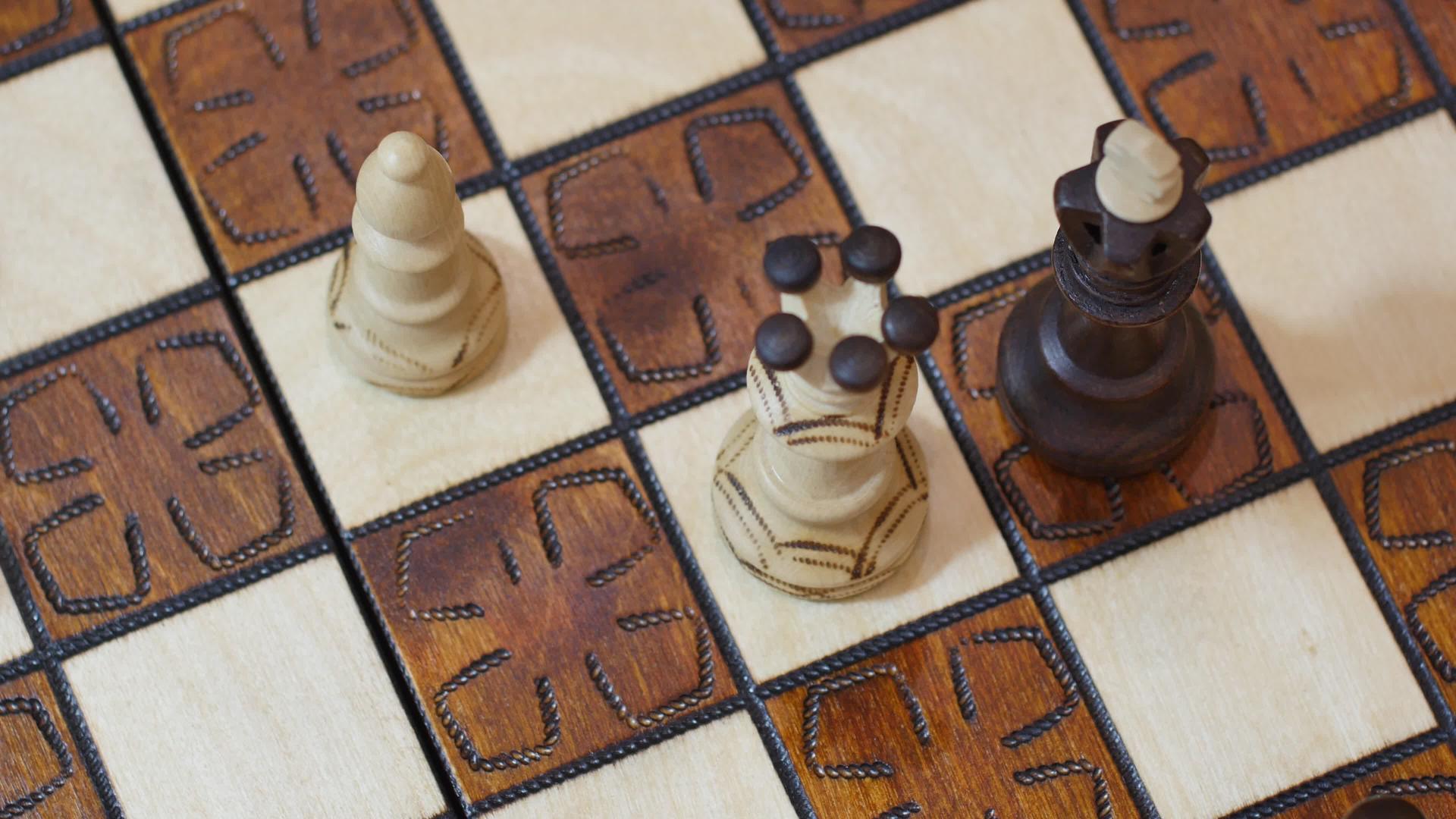 白皇后将死黑王将辞职国际象棋商业理念的领导者或成功的国际象棋视频的预览图
