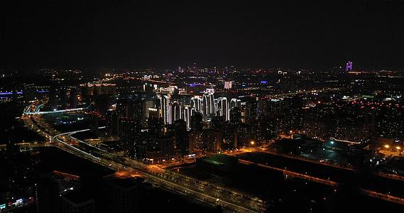 南京江宁CBD喜马拉雅商圈夜景4K航拍视频的预览图