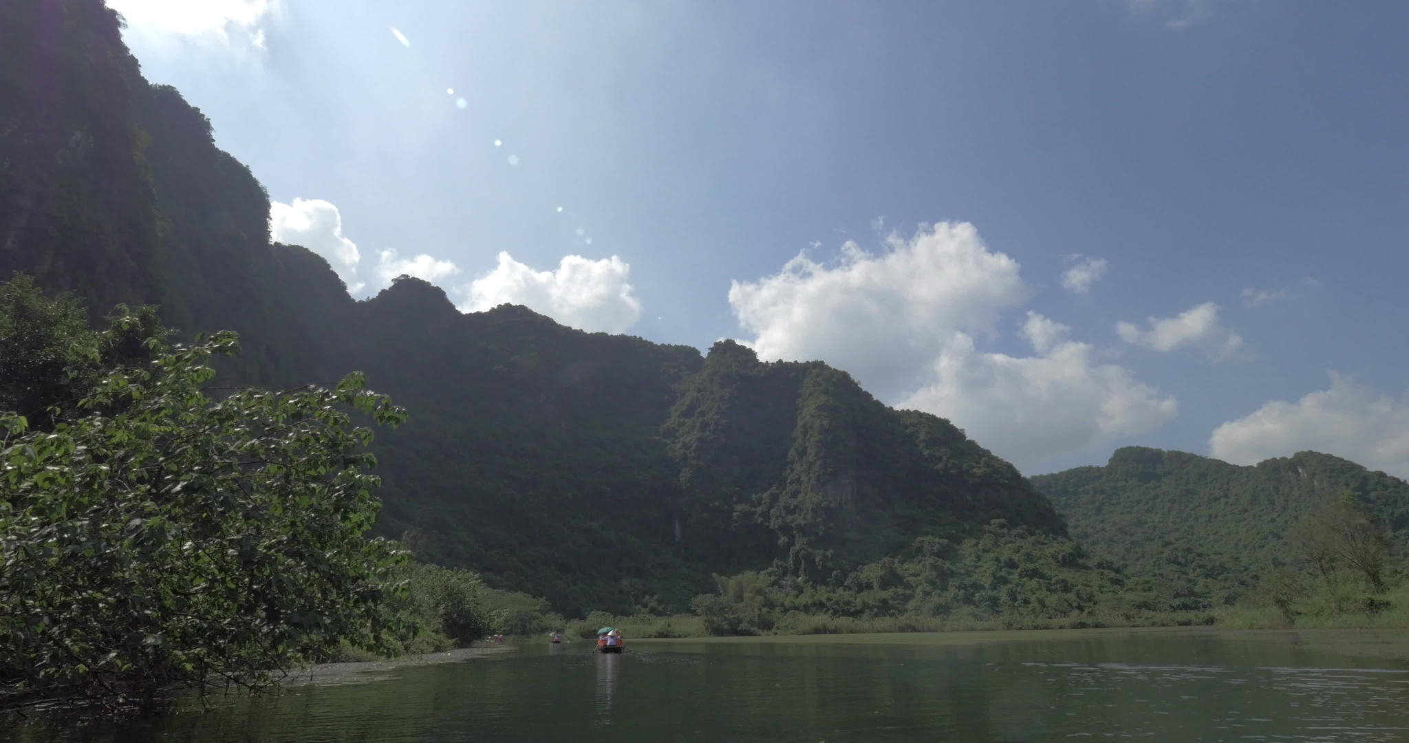 参观游轮了解河长湾河南的独特性视频的预览图