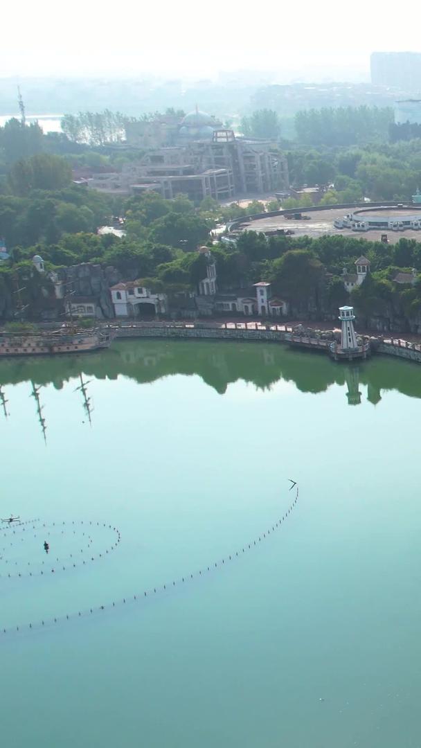 5A景区安徽芜湖方特欢乐世界主题公园航拍视频视频的预览图