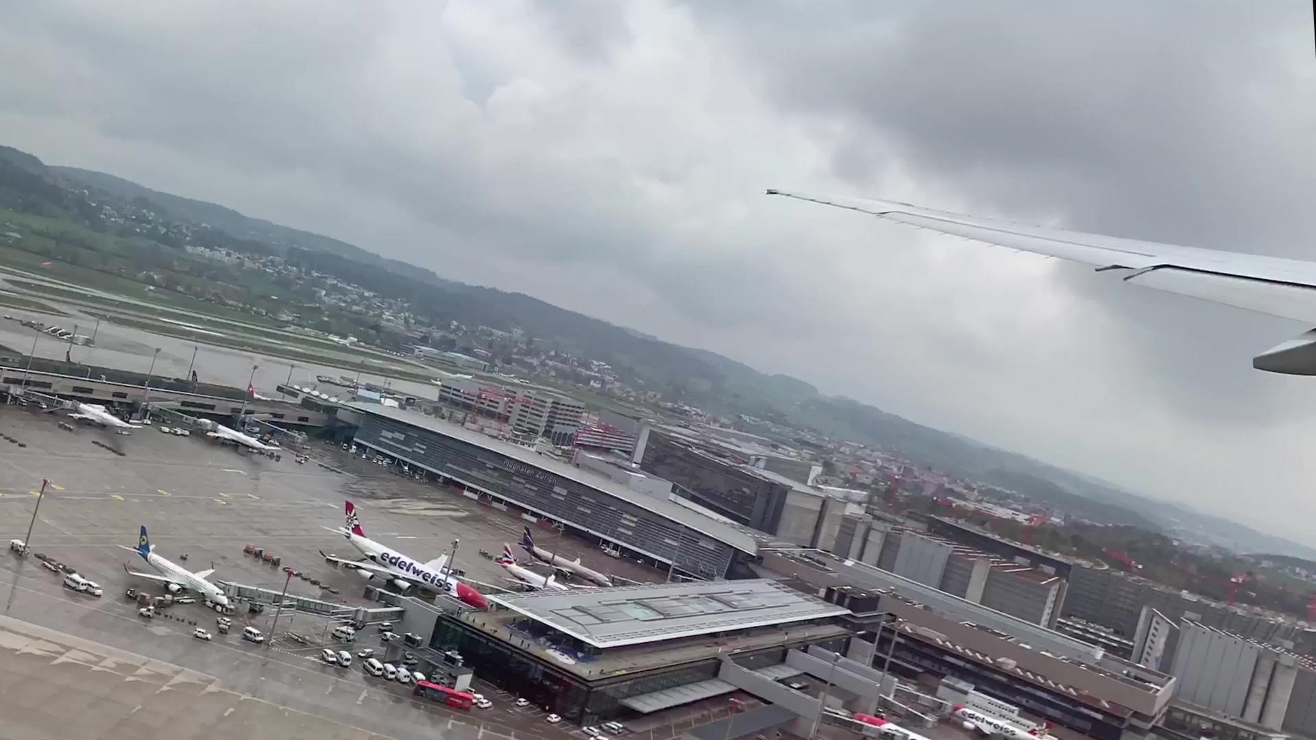 在兹里希机场起飞的时间圈视频的预览图