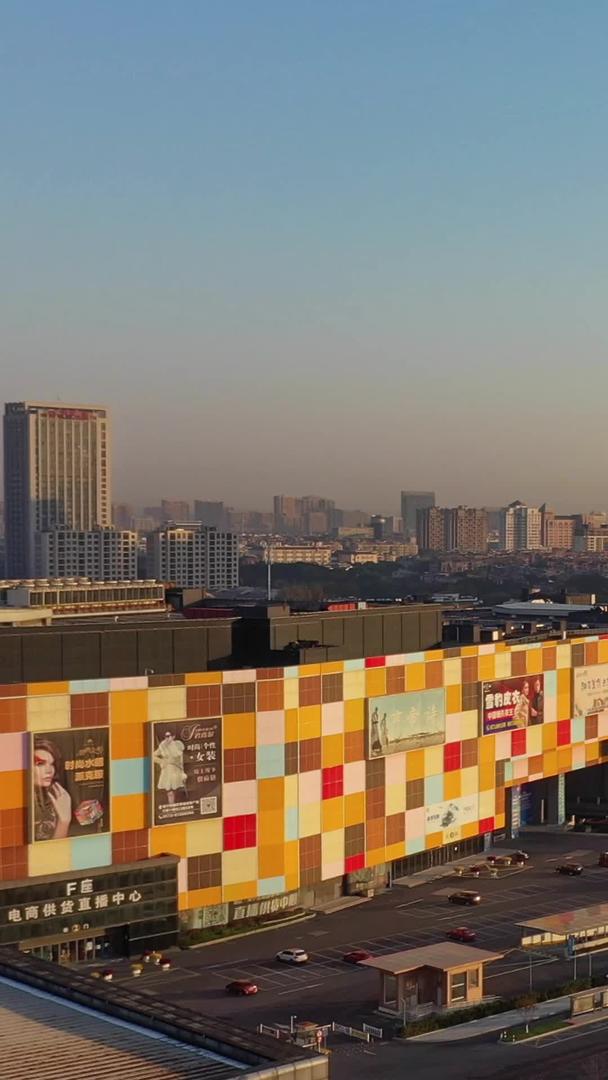中国皮革城海宁视频的预览图