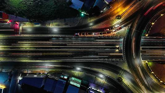 延时高速公路顶视图CirclRoad泰国曼谷交通视频的预览图