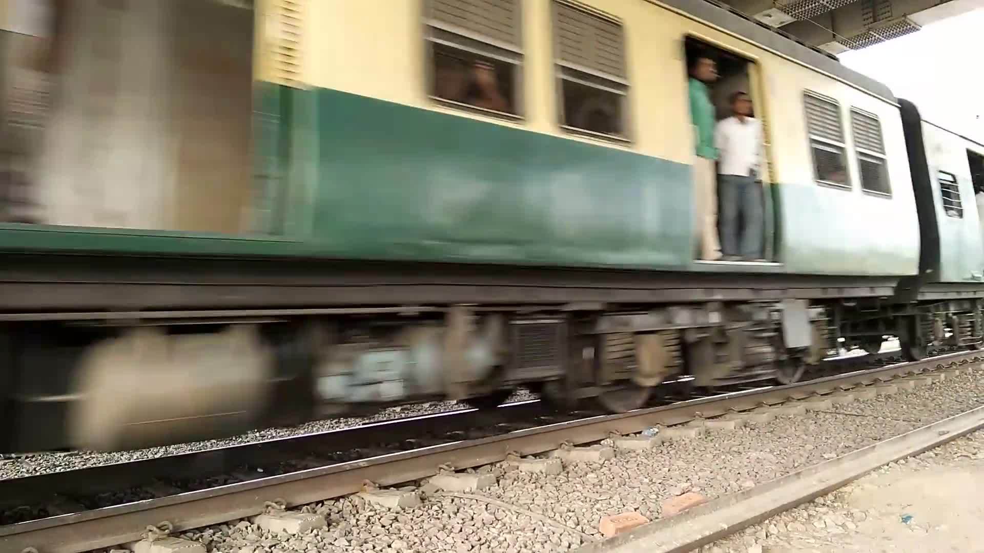 选择重点印度铁路视频的预览图