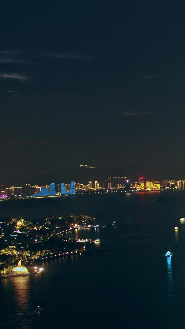 厦门双子大厦夜景航拍视频的预览图