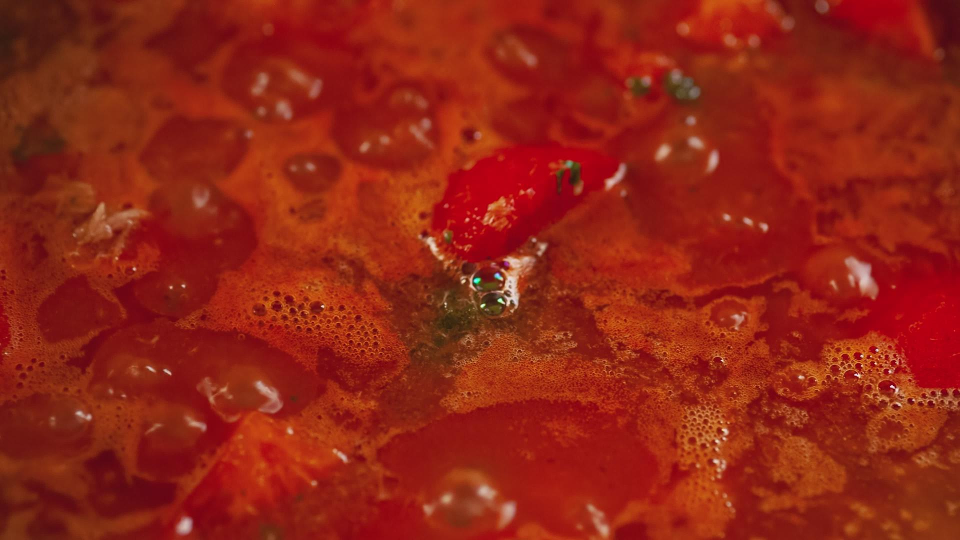 细节4用番茄酱煮熟视频的预览图