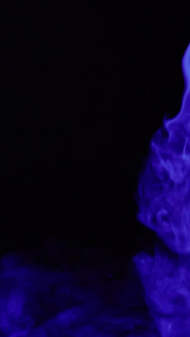 蓝干冰烟雾视频的预览图