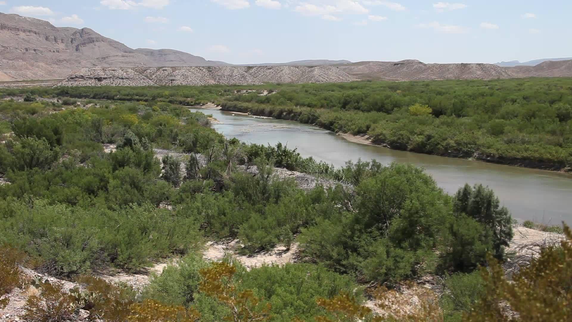 德克萨斯河岸视频的预览图