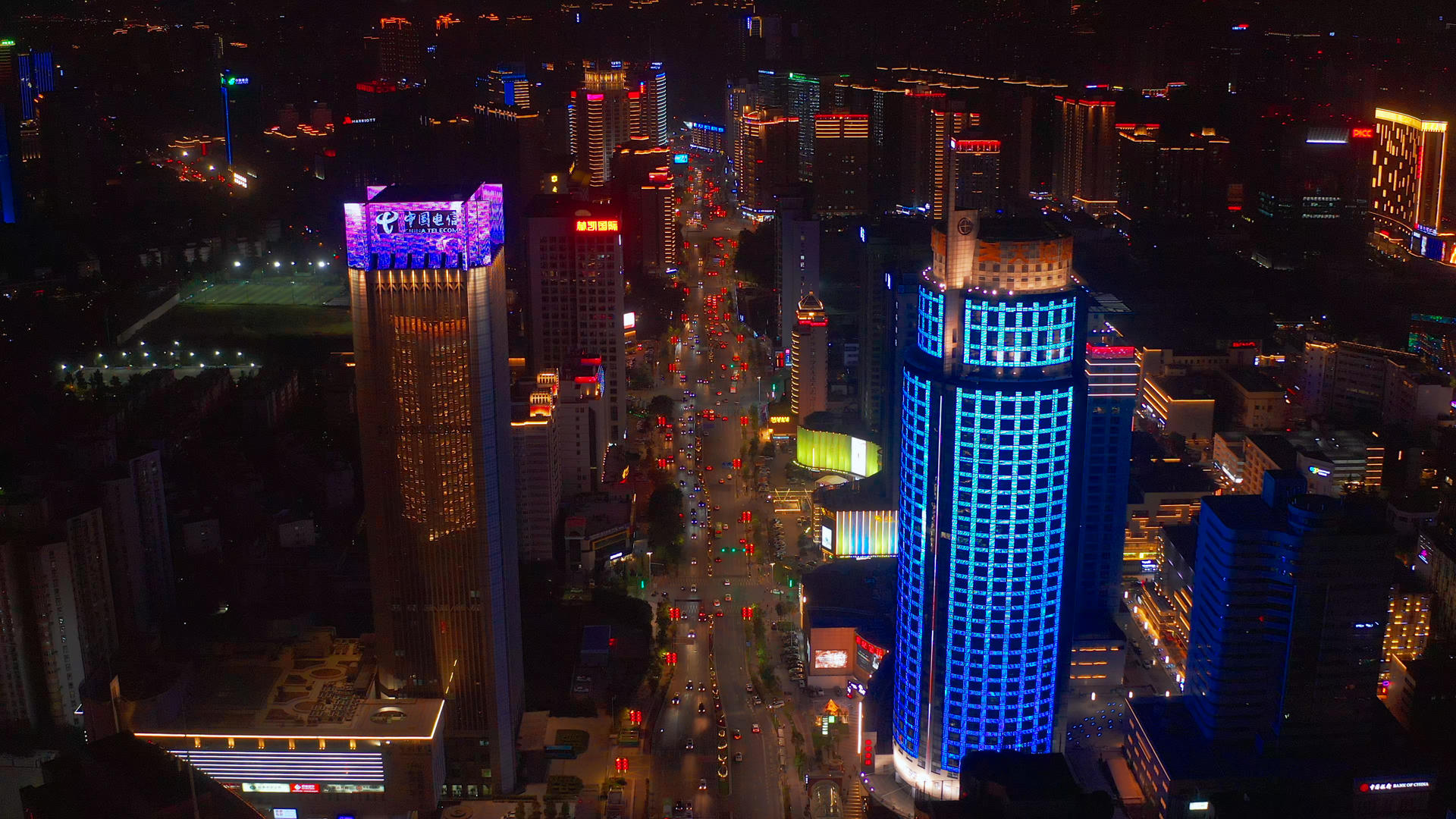 夜景都市4K航拍视频的预览图