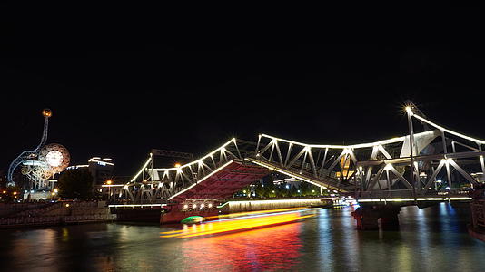 天津解放桥日转夜延时视频的预览图