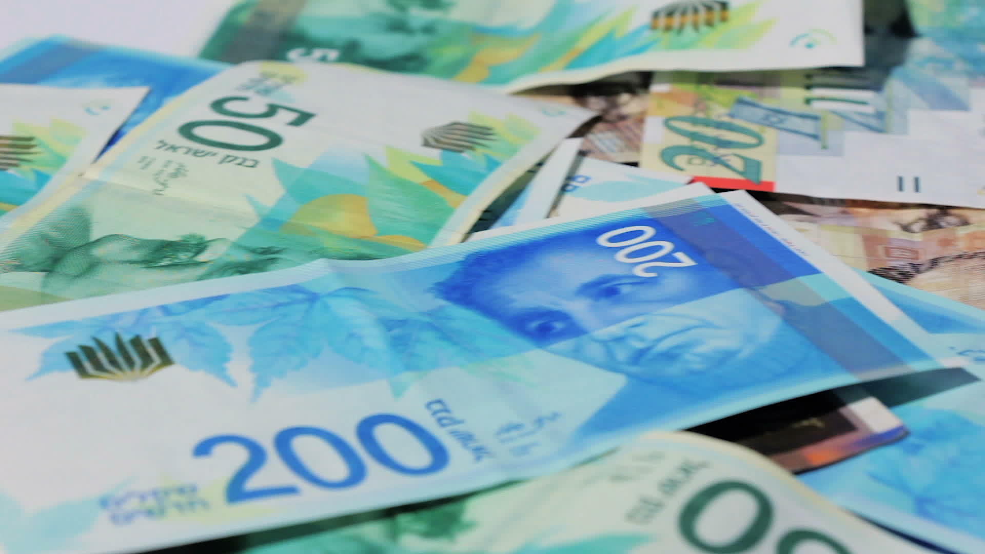 各种Israeli堆叠谢克尔钞票视频的预览图