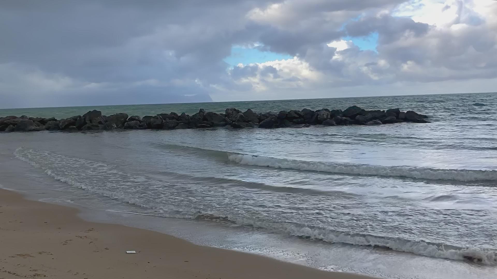 西西里岛的海滨视频的预览图