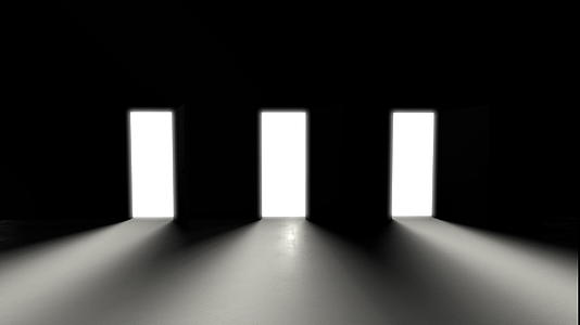 打开三扇门的三个动画概念白光暗房影子游戏单色图像视频的预览图