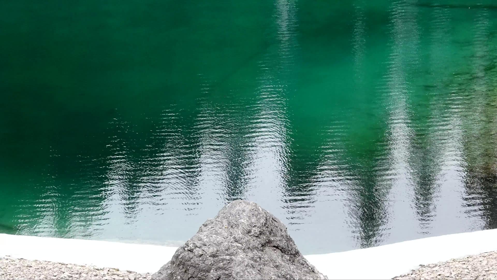 卡勒多洛米阿尔卑斯山意大利视频的预览图