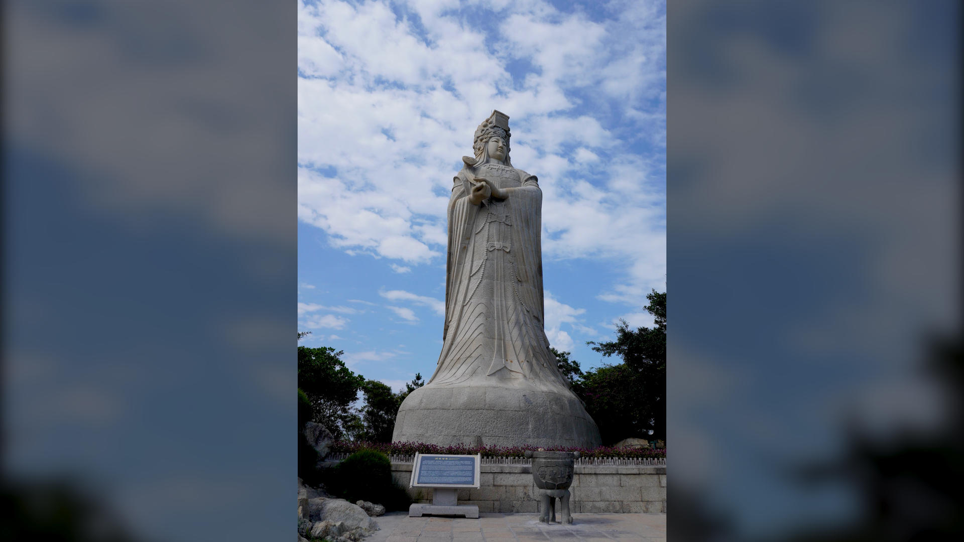 4K实拍湄洲岛妈祖祖庙妈祖石雕像延时摄影视频的预览图