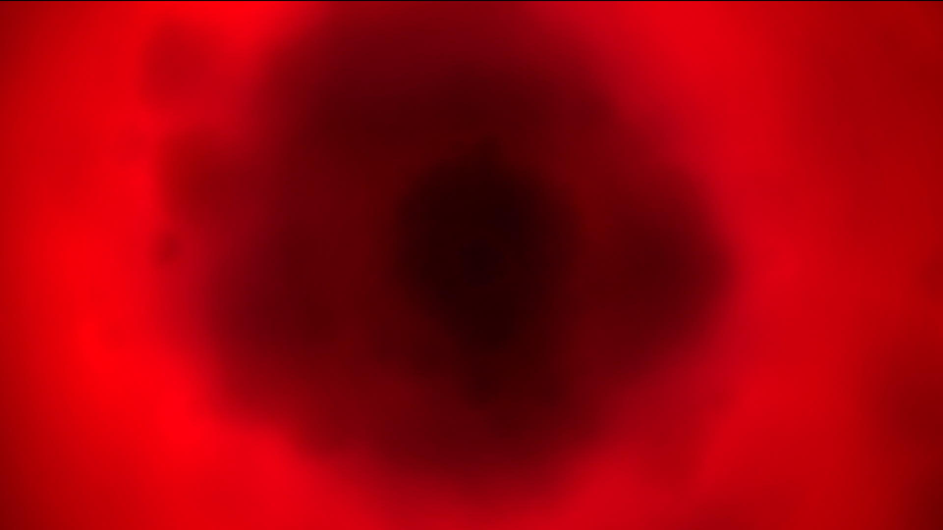 血红如隧道视频的预览图
