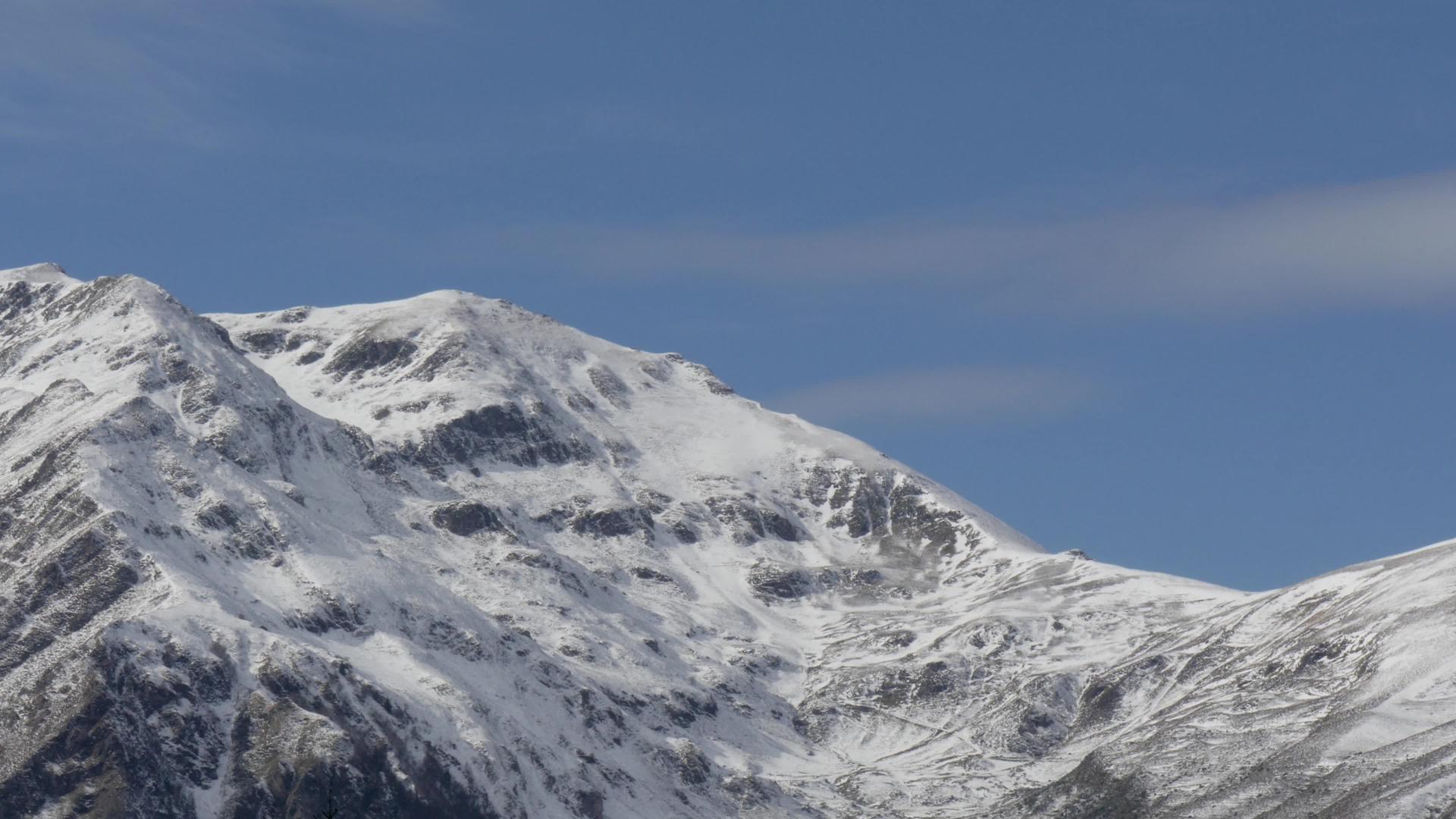 法国白雪山最古老的风景总和视频的预览图