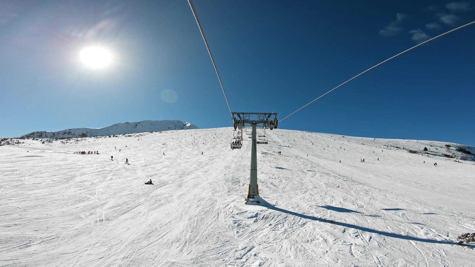 山顶Tordorka在布加里亚的波尔斯克世界杯上滑雪视频的预览图