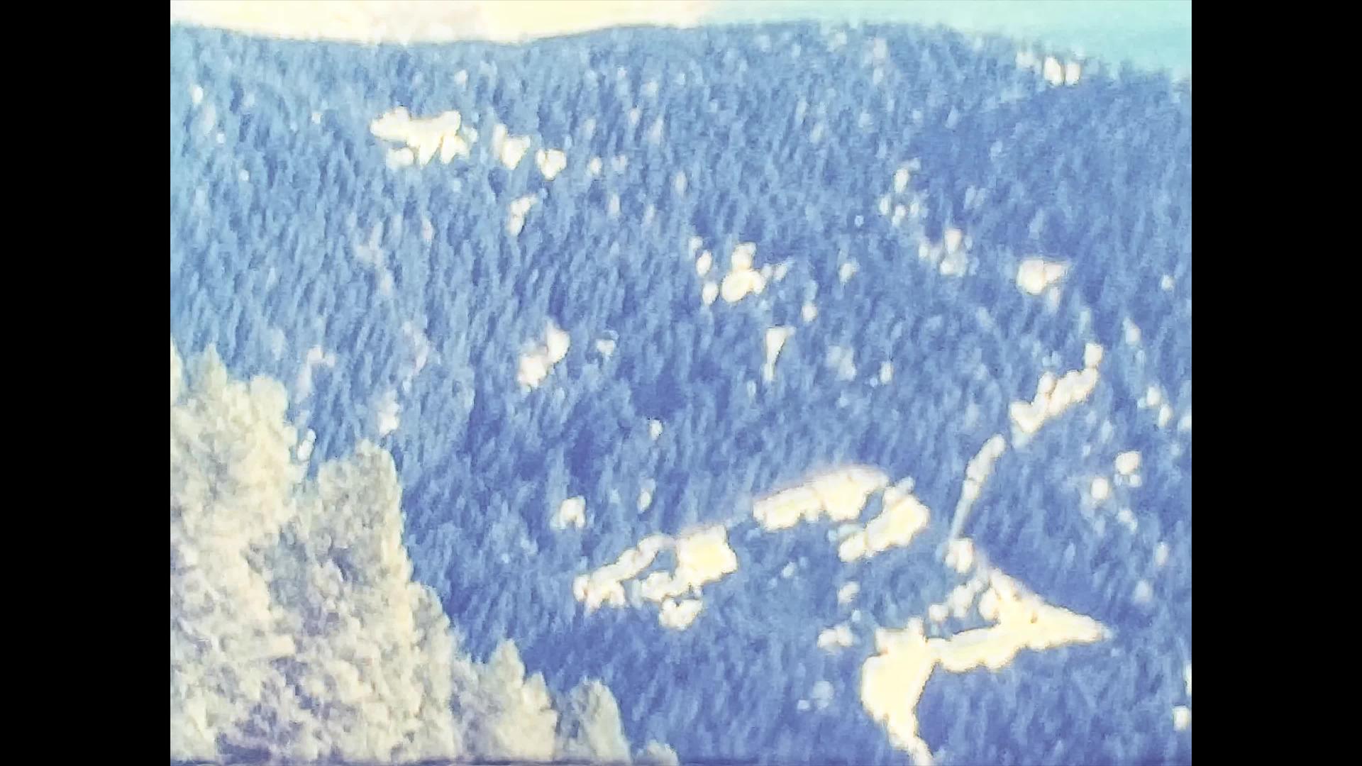 1974年1974年多洛米特人在意大利表面有雪视频的预览图