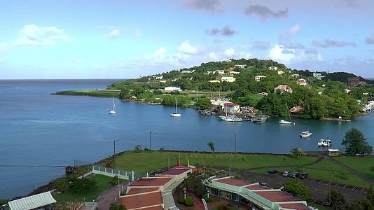 码头和游轮航站楼在加勒比圣卢西亚岛视频的预览图