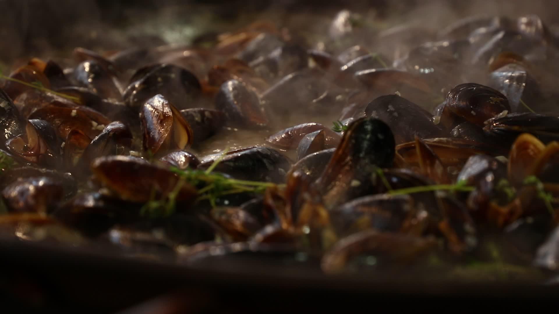 蒸和烤比利时视频的预览图