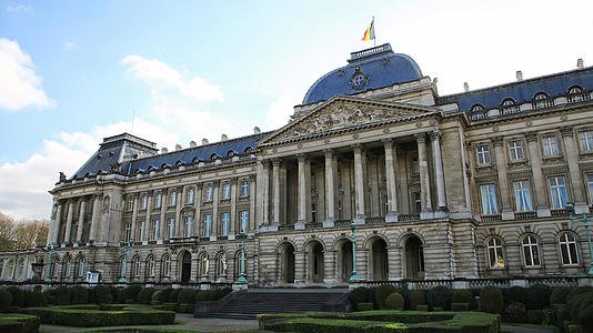 比利时布鲁塞尔皇宫视频的预览图