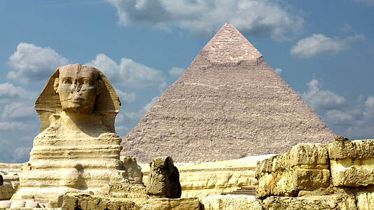 吉萨谷凯罗埃吉普特3号金字塔视频的预览图