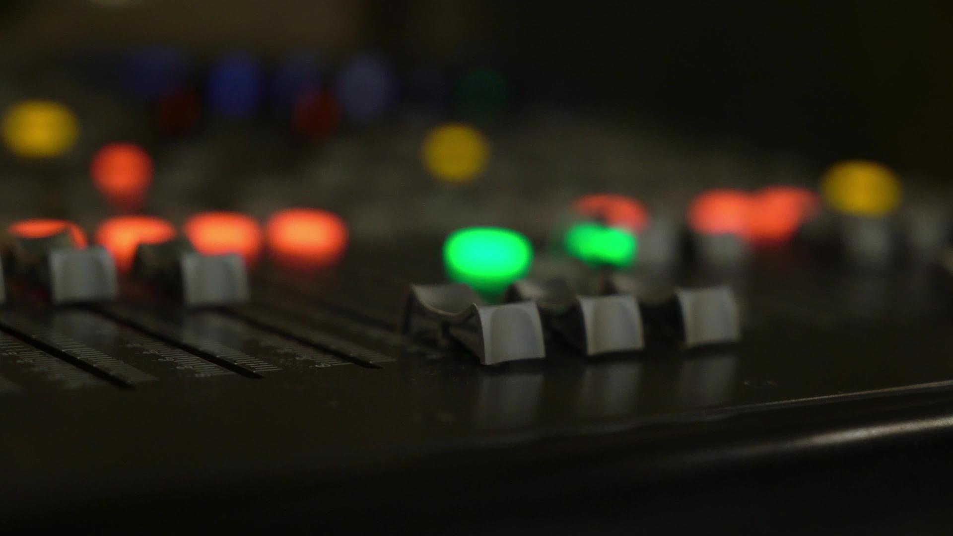 声音音乐混音器控制面板视频的预览图