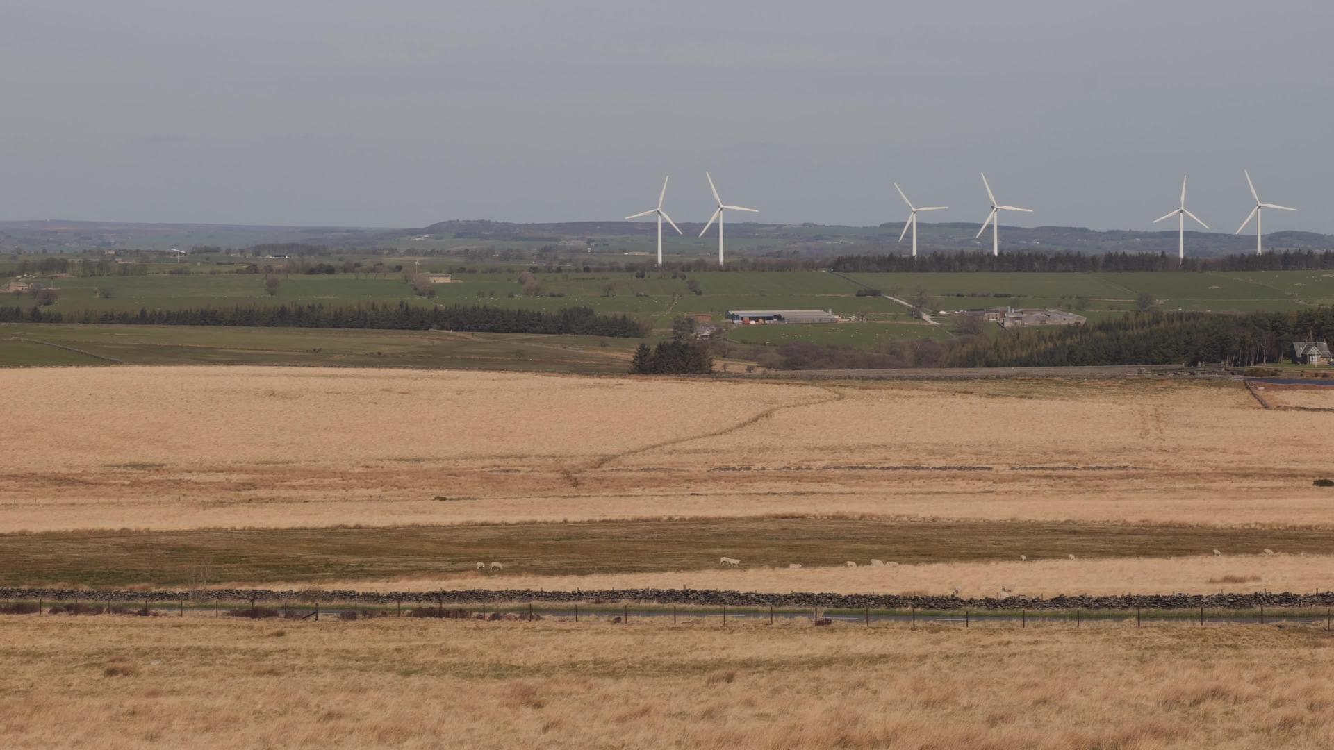 风力涡轮农场视频的预览图