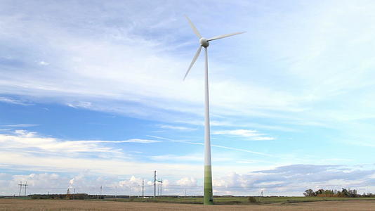 外地风力涡轮机视频的预览图