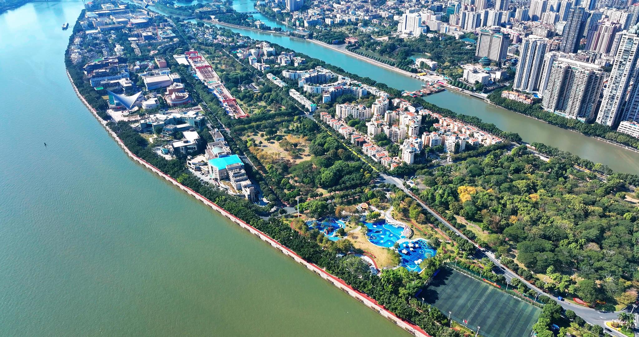 4k航拍广州二沙岛建筑2022最新视频的预览图