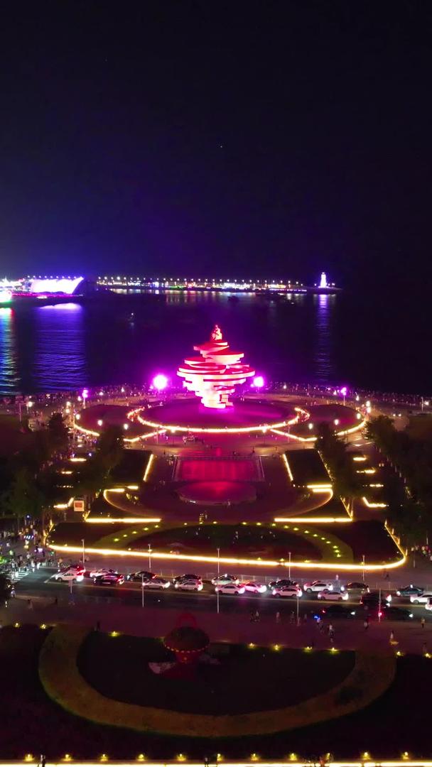 城市宣传片夜景青岛五四广场灯光秀航拍视频的预览图