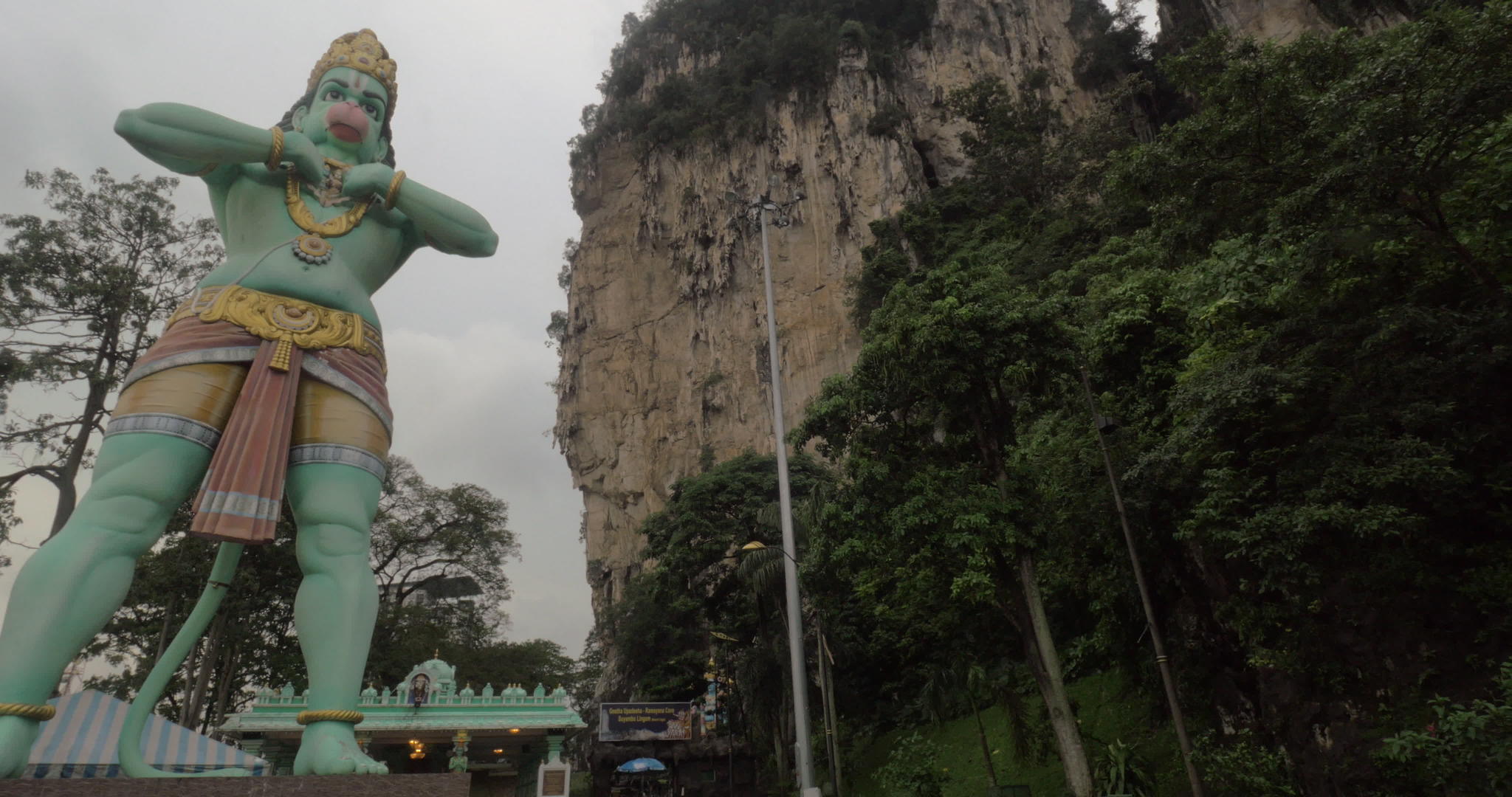 马来西亚巴图洞的哈努曼大帝视频的预览图