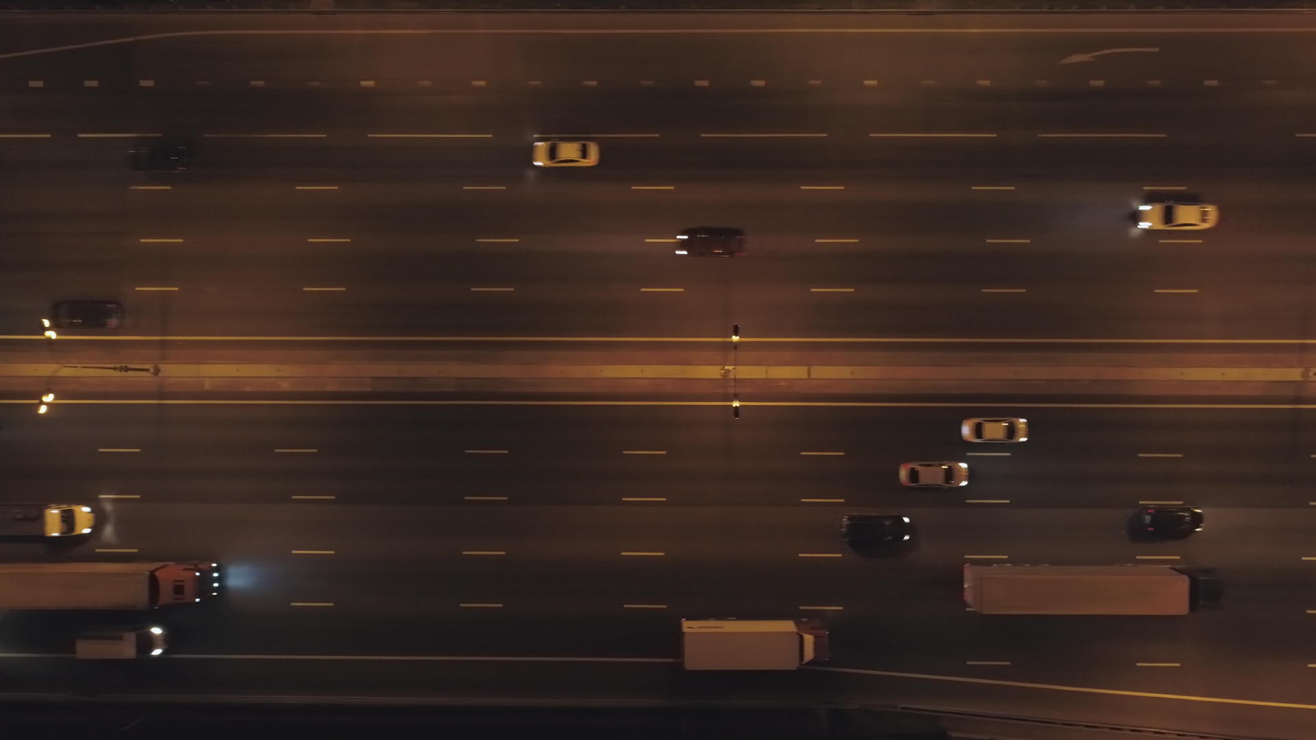 高速公路视频的预览图