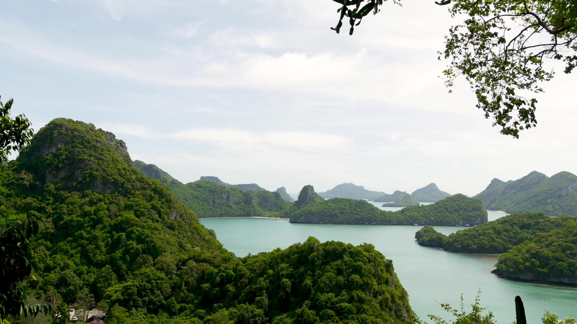 安通国家海洋公园位于苏梅岛天堂热带度假胜地附近视频的预览图